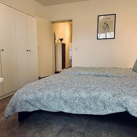 Am Hang Mit Balkon Im Gruenen Appartement Bad Bentheim
