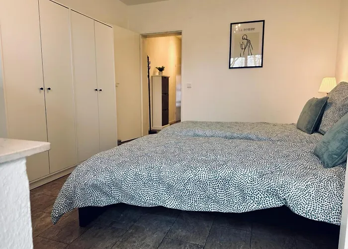 Am Hang Mit Balkon Im Gruenen Apartman Bad Bentheim